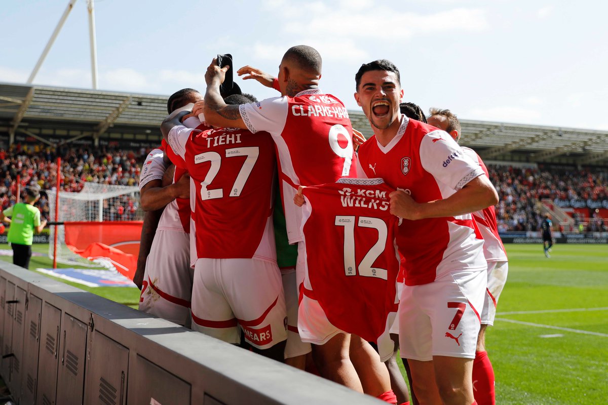 📸 | Hang it in the Louvre. 🖼

#rufc | #ForeverTogetehrForeverProud
