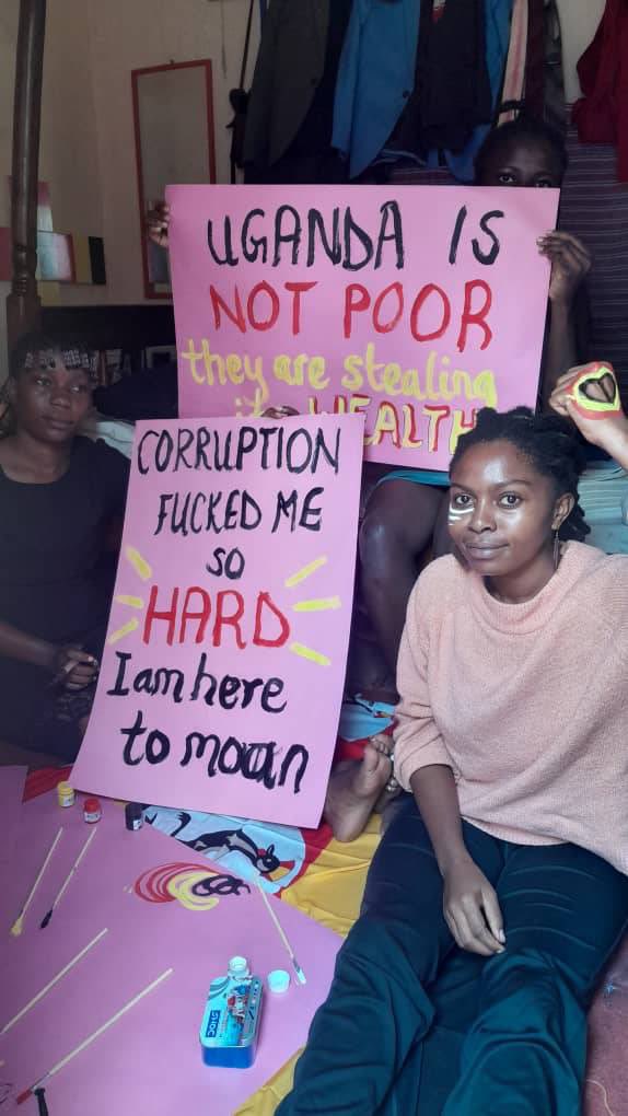 lizAbdul1's tweet photo. @SuunaKing_James #Gajja #Gajja
#StopCorruption
#MarchIIParliament https://t.co/AOcgYuX2ZT