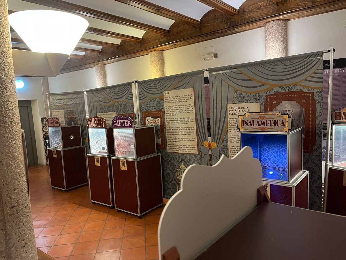 ¡Volvemos a la carretera!
Ya estamos en Alhama de Aragón con el Gran espectáculo eléctrico tras el parón veraniego.
Hasta el día 15 de septiembre se puede visitar en la Casa Palacio.