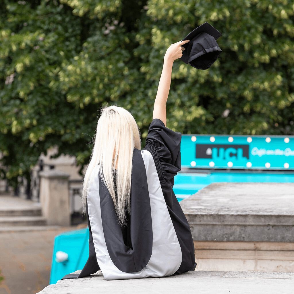Congratulations to everyone graduating this week! 🎓 👏  ☺️ 

#UCLGrad #LoveUCL