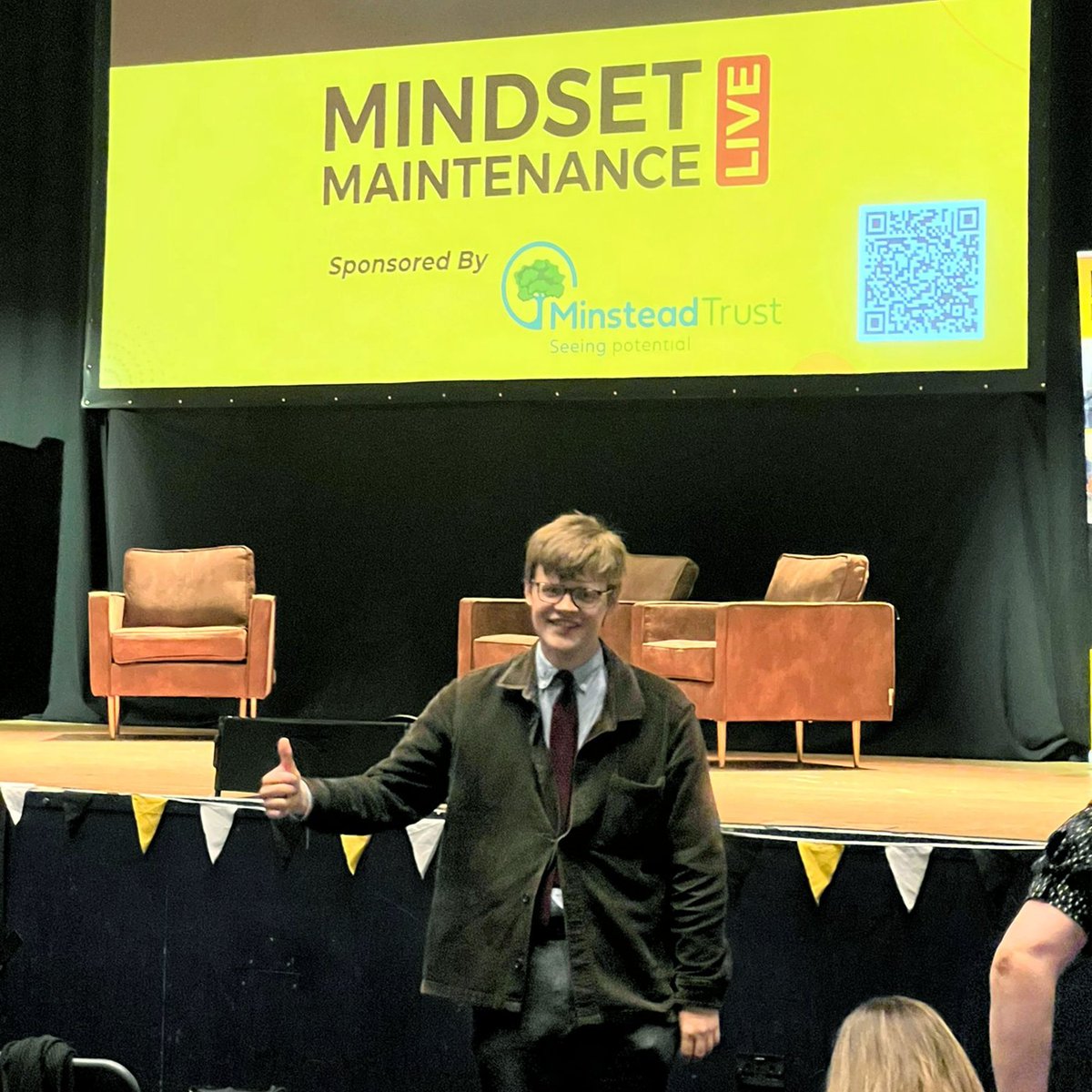 Adam Price serendipitously ran into <a href="/Mike_Douglas_/">Mike Douglas 🎙🧠🎧</a>, the host of <a href="/OpenJournalBC/">Open Journal BlogCast</a>, at <a href="/MMPortsmouth/">Mindset Maintenance</a> last night. In case you missed their discussion about mental health drama 'Grayson Vale', listen here: shorturl.at/ZMgsk ⠀

📷Photos by <a href="/pjsaysell/">PJ Saysell-Rosales</a>.

#mentalhealth #shortfilm