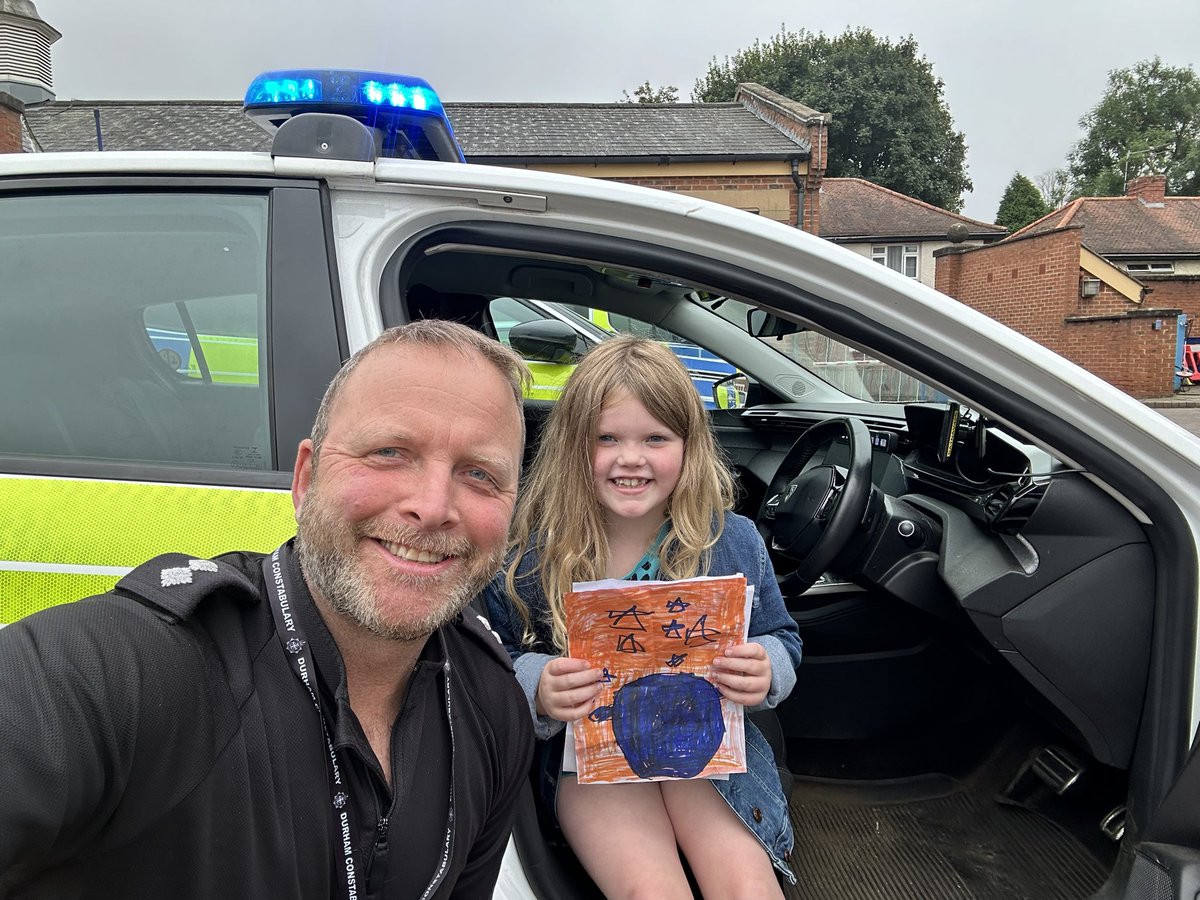 It’s been a really busy weekend for us in Durham, so it really lifted our spirits when we were  brought some fantastic hand drawn pictures to brighten up our office walls 👮‍♂️🎁☺️