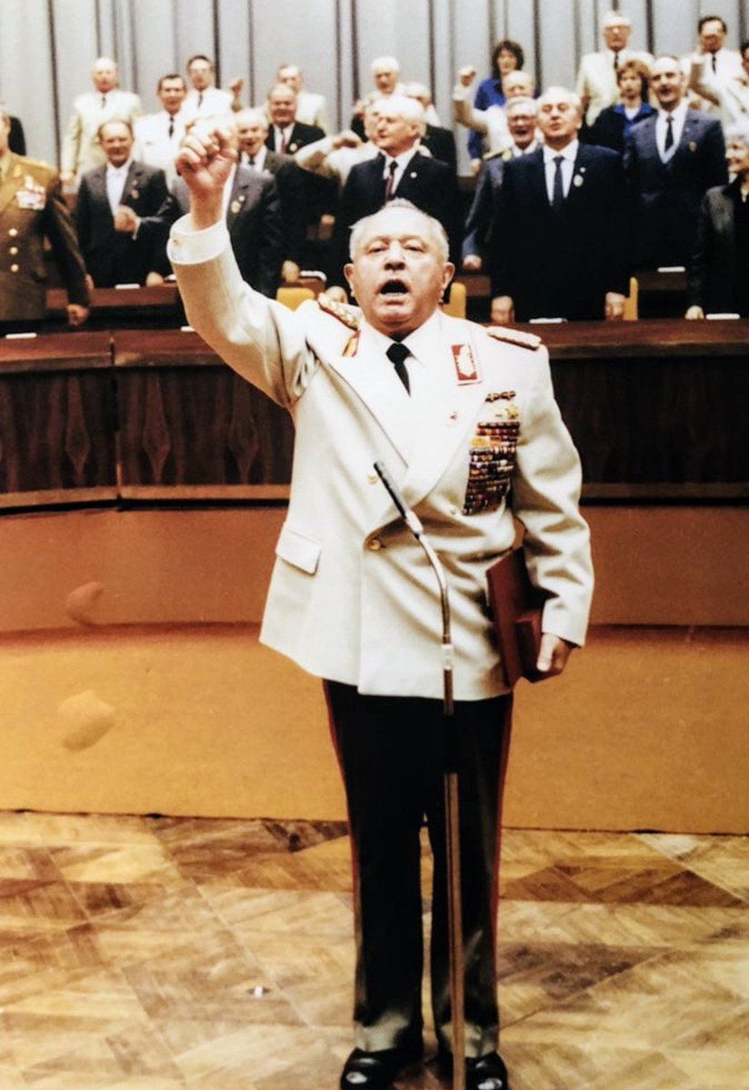 Schafkopfpokal2's tweet image. #Softwarefehler ✊️