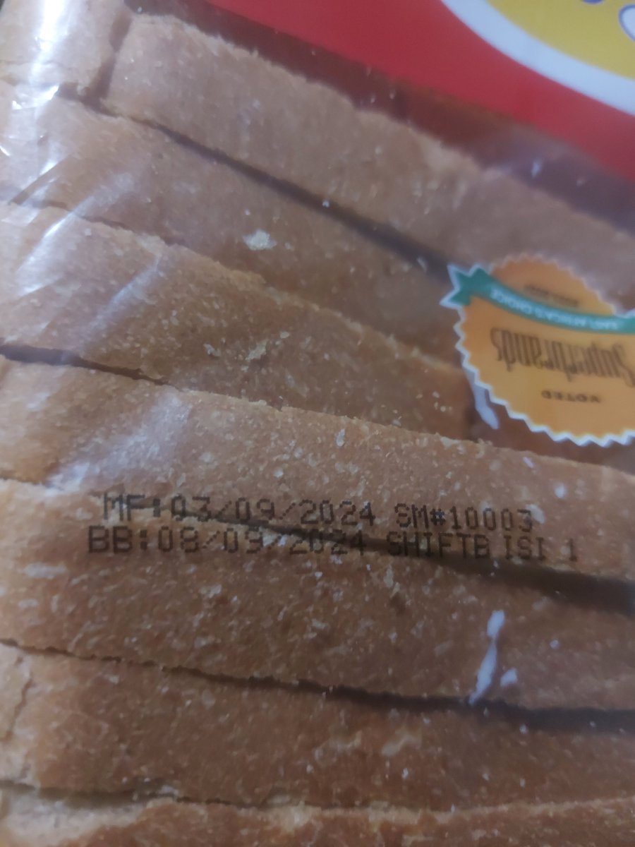 kfmwaura's tweet photo. @SupaLoafOffcl I think I just bought bread that will be manufactured tomorrow. Please tell your time travelling delivery man to contact me. I have a date with @SportPesa #NeverSayBread #TasteTheFuture https://t.co/PXWkNxDzxi