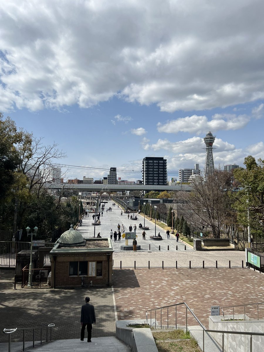 巴·͜· tweet media