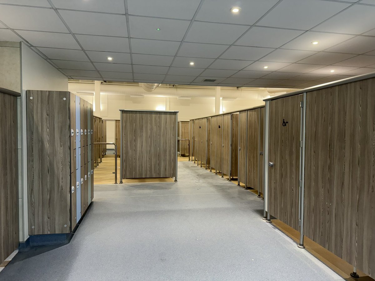 Following extensive renovations we’re excited to unveil the new wet side changing facilities at Kings Fitness and Leisure that will open to swimmers tomorrow.

Why not check out the new facilities by popping by for a swim?