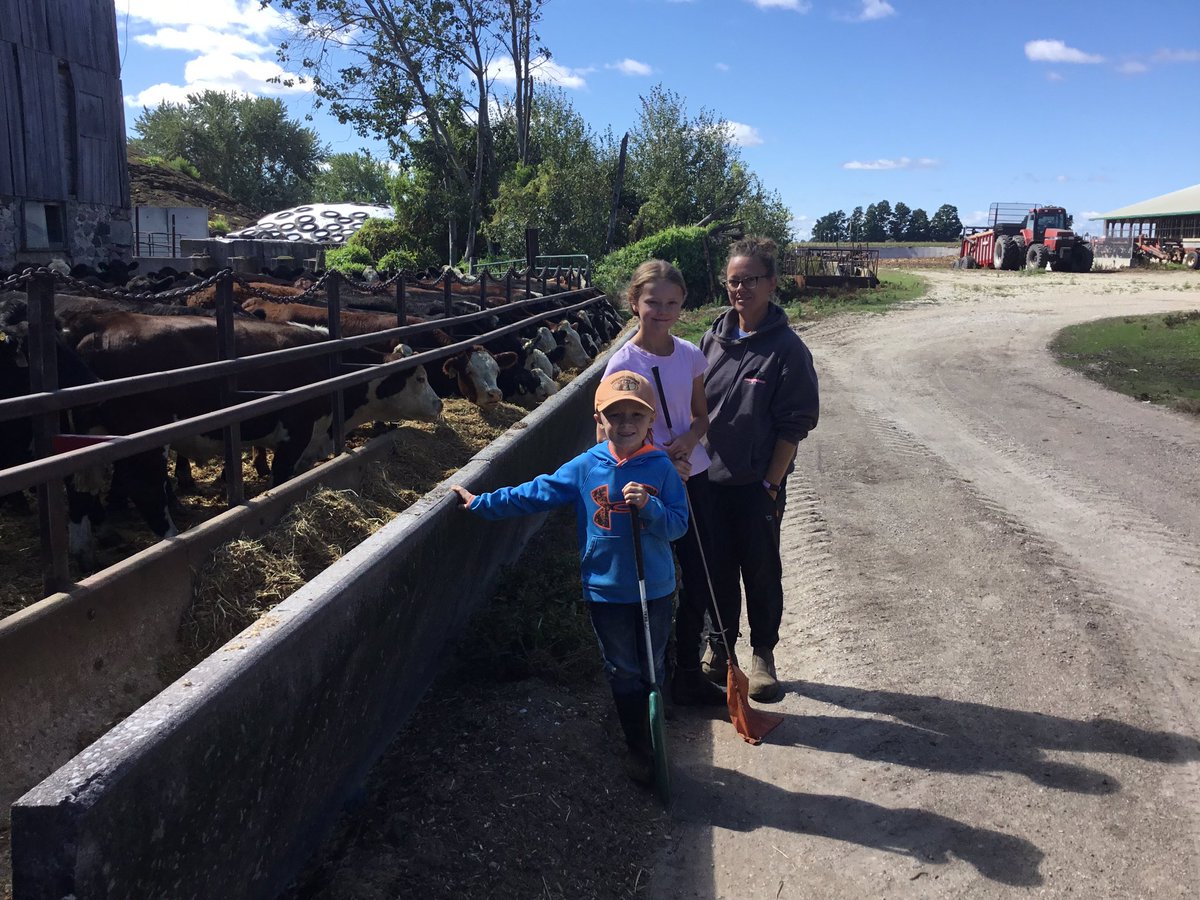 End of summer is here! Just a quick processing of 2 loads this morning before my help leaves us. Good job team Mitchell