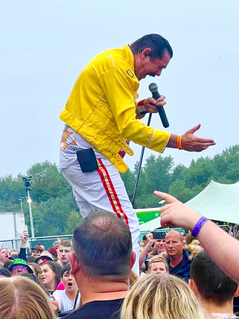 _Queenesque's tweet image. Festwich, Heaton Park. Manchester.1/9/24.
What a truly amazing experience!
In the very same spot that Oasis will be playing next year.
It was 'biblical', as Liam Gallagher says.
@QueenWillRock @FestwichFest