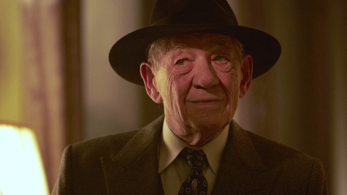 newzupdate247's tweet photo. Sir Ian McKellen felt 'ashamed' and 'emotional' after stage fall https://t.co/SwCDFL5WKu https://t.co/TwQ0EvyFU8