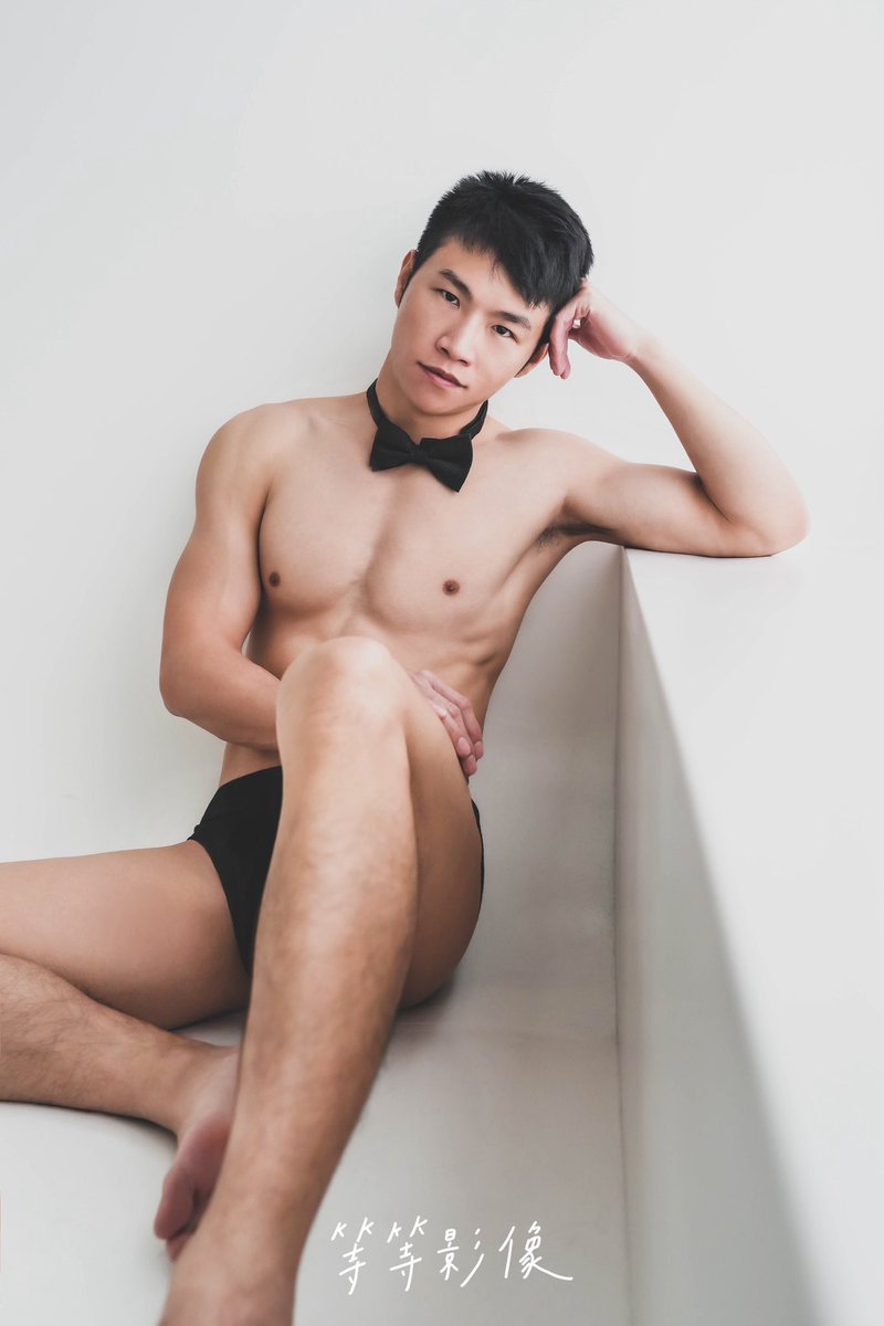 你看到了嗎👀我背後有一幅翅膀喔🪽內斂與性感的共生~ALEX

Model <a href="/is_0705s/">Alex</a> 

歡迎人像委託、體態紀錄
😈Instagram: wait_wait_image 等等影像
🧑🏻Instagram: wait_wait_photo 等等創作