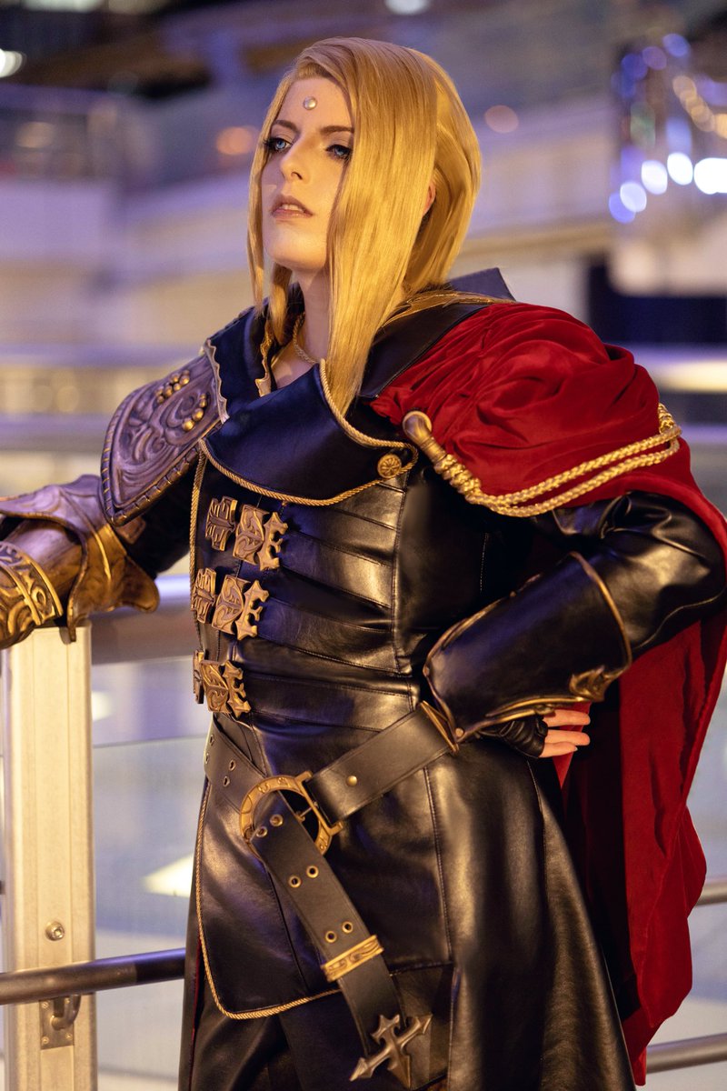 Cloodicus's tweet photo. Like I always say, if you can’t date him, dress up as him 🫡 

#zenos #ff14 #ffxiv #cosplay https://t.co/9sct8HnXFl