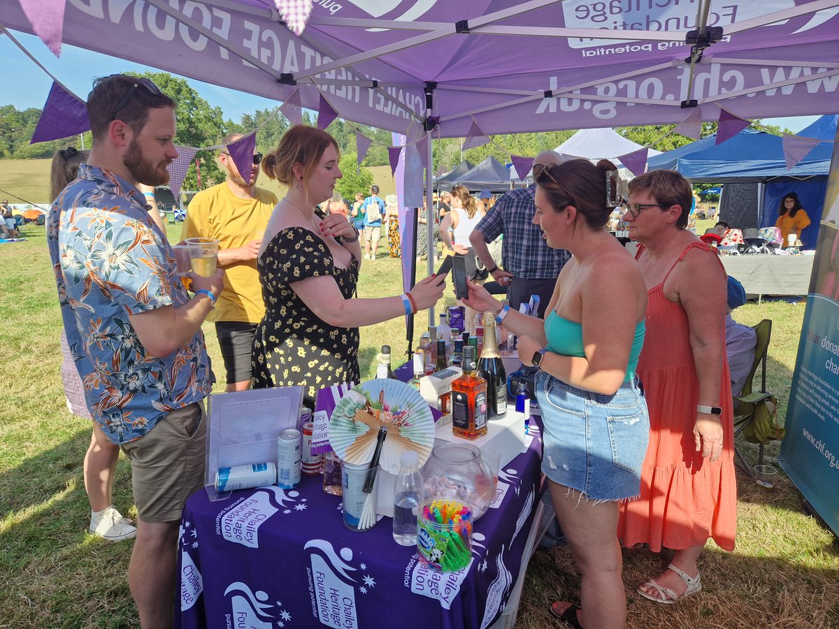Come and see us at Surrey Gin Fest! We are the chosen charity for this year's event in Loseley Park; Sat 7th September! 🍹

We will be running a gintastic tombola to raise funds for the young people here at CHF! Why not come  and say hi! 👋

Go to: ginfestco.com 💜 #CHF