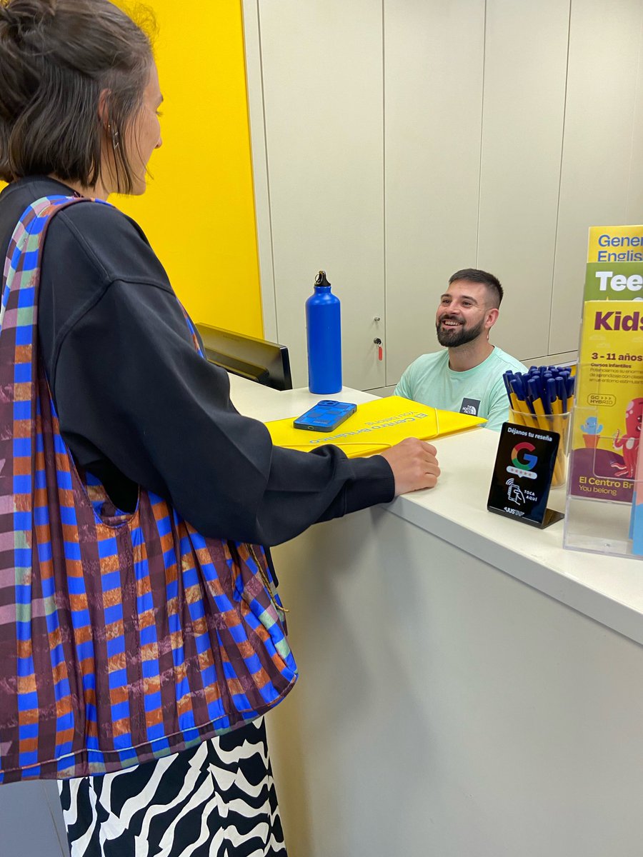 Centrobritanic's tweet photo. It’s time! 🤯

No dejes pasar ni un minuto más sin aprender inglés, ahora es el momento 🤘🏼

Estamos ready ⚡️ para recibirte en nuestros centros y acompañarte en esta aventura 🌍

No lo dudes más… ¡Te estamos esperando!

💥 Now or never 💥 https://t.co/PNYTgQsani