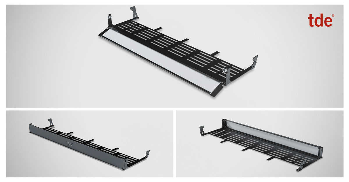 tdeConnect's tweet photo. For even better handling by network technicians: We proudly present our tried and tested space-saving 19” patch cord tray in a new and recently launched flex version with a hinged front. This patch cord management product expands our  tML plug-and-play system platform portfolio. https://t.co/2tfAJVyKZf