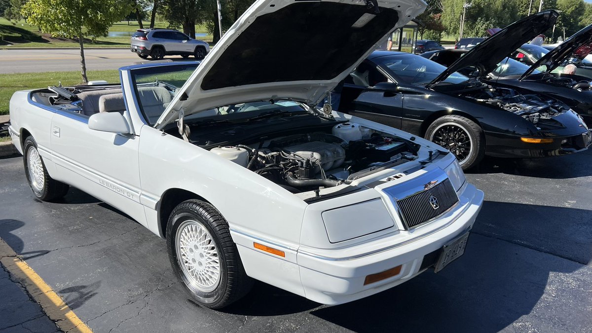 bigdaddyrincon's tweet image. Car Show with my daughter @KristinRincon5 took out the old LeBaron just for $hits and giggles. Lots of cars here today.