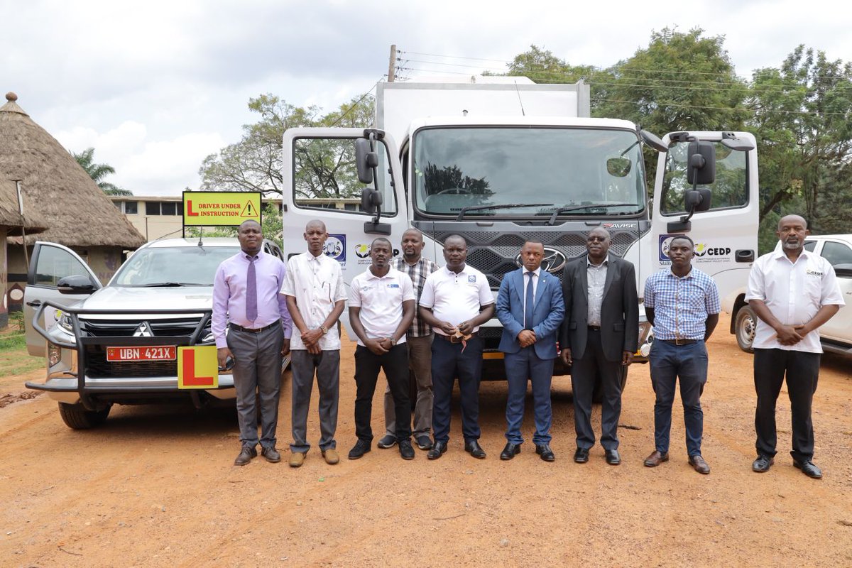 UhttiC41123's tweet photo. The Ministry of Tourism PS, Doreen Katusiime, has officially handed over a Driver Training Vehicle and modern Customized Mobile Catering Truck to UHTTI Principal Richard Kawere. The vehicles provided under CEDP will help equip students with essential driving and catering skills. https://t.co/2GiuGqNyzY