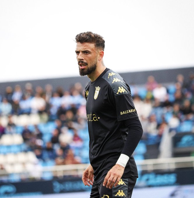 GRADA B pro (@gradabpro) on Twitter photo 🅰️Cristian Rodríguez suma 24 asistencias en 1RFEF.
Iguala a <a href="/LP10oficial/">Lucas Pérez</a> como el máximo asistente de la categoría de bronce.
<a href="/Rp1Cristian/">cristian_rp1</a> 🤝 <a href="/ADCeuta_FC/">AD CEUTA FC</a>
🔍 <a href="/Peter26582/">Pedro González</a> 🅰️Cristian Rodríguez suma 24 asistencias en 1RFEF.
Iguala a <a href="/LP10oficial/">Lucas Pérez</a> como el máximo asistente de la categoría de bronce.
<a href="/Rp1Cristian/">cristian_rp1</a> 🤝 <a href="/ADCeuta_FC/">AD CEUTA FC</a>
🔍 <a href="/Peter26582/">Pedro González</a>