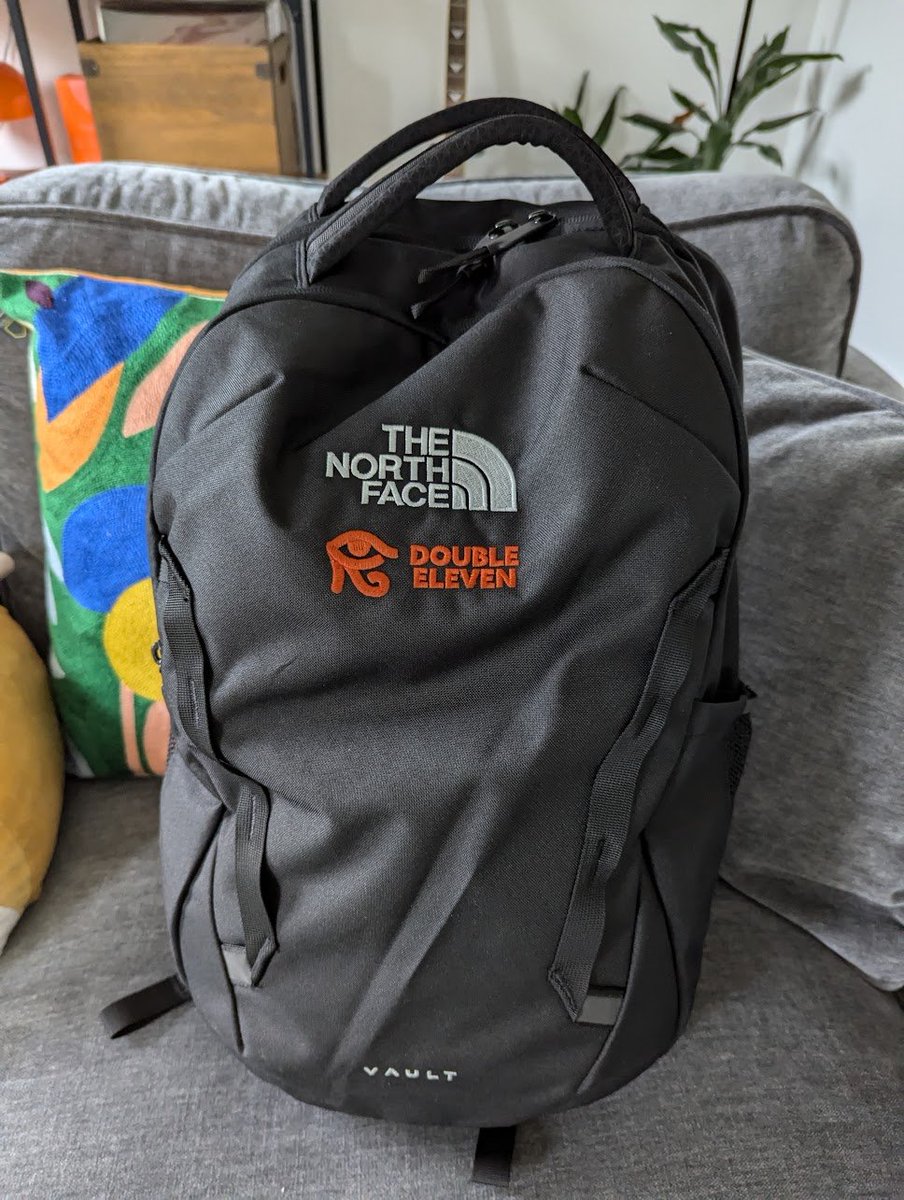 Your_Fave_Choom's tweet image. I’m happy to share that I started a new position as a Environment Artist at @DoubleElevenLtd today!