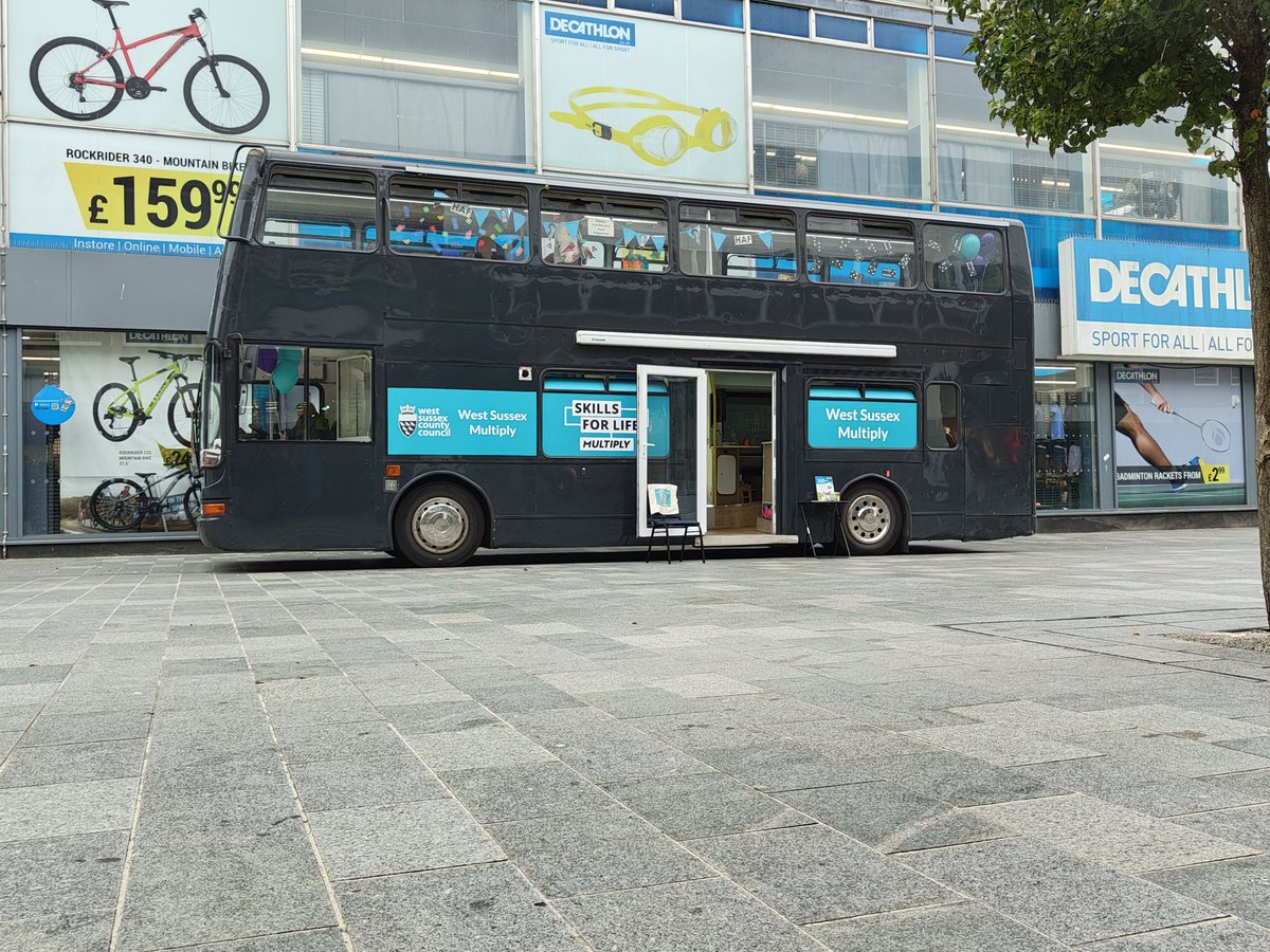 Thank you #Crawley for an amazing day and so many residents who came on board to chat to us about what learning is available. It was quite busy, so if you didn't get the chance to chat, we'll be back tomorrow and Wednesday from 10 am to 4 pm. #Multiply #WestSussex #AdultLearning