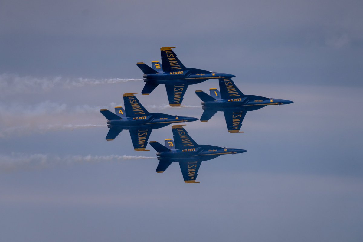 damiencampbell's tweet photo. Blue Angels from Sunday in CLE https://t.co/OEmQDmBQyz