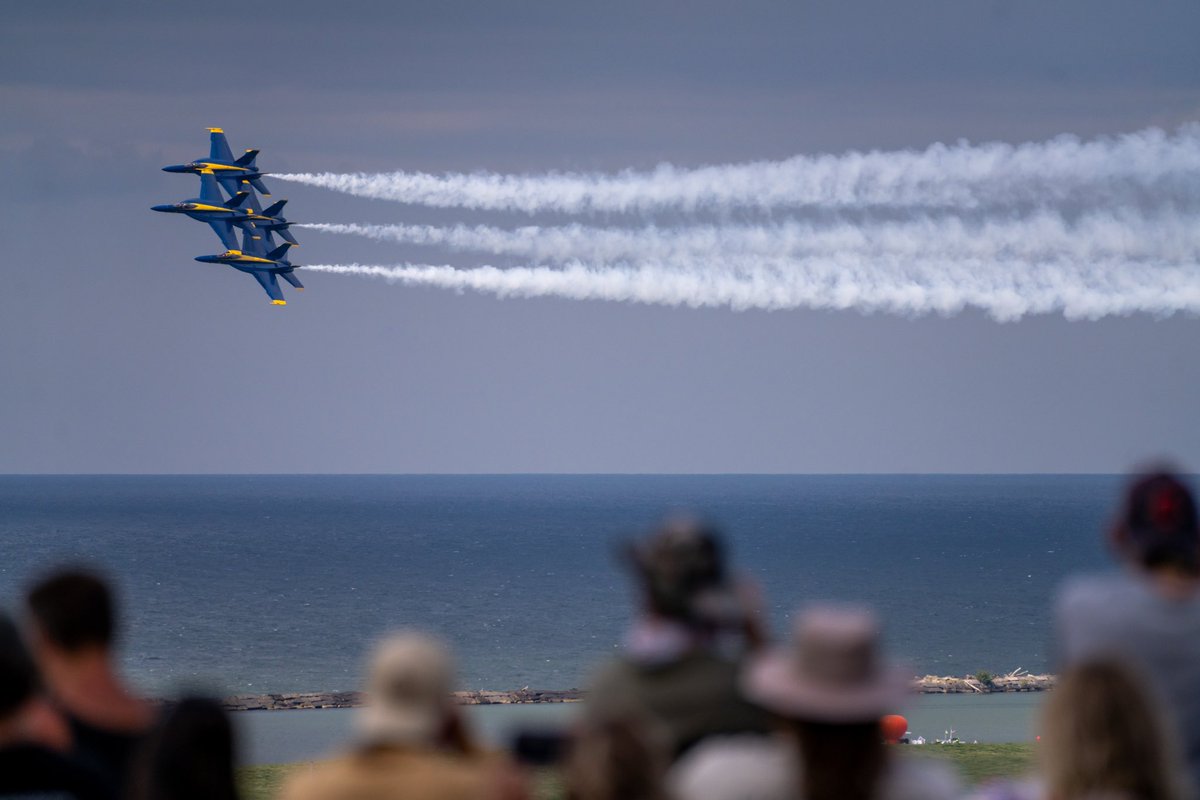 damiencampbell's tweet photo. Blue Angels from Sunday in CLE https://t.co/OEmQDmBQyz