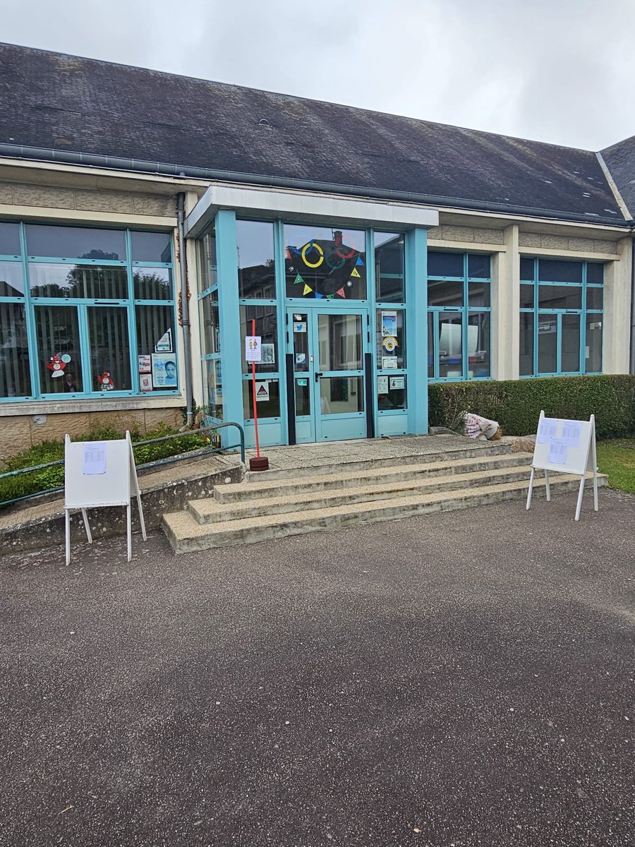 PHILIPPE Benjamin (@philippebenja19) on Twitter photo Rentrée en musique à l'école maternelle <a href="/EcoleGalleron/">école Galleron</a> de <a href="/Circo_L_AIGLE/">Circonscription de L'AIGLE</a>.
Merci à l'équipe pédagogique pour ce temps convivial et les échanges avec l'équipe de circonscription <a href="/dsden61/">DSDEN61</a> <a href="/ac_normandie/">Académie de Normandie</a> Rentrée en musique à l'école maternelle <a href="/EcoleGalleron/">école Galleron</a> de <a href="/Circo_L_AIGLE/">Circonscription de L'AIGLE</a>.
Merci à l'équipe pédagogique pour ce temps convivial et les échanges avec l'équipe de circonscription <a href="/dsden61/">DSDEN61</a> <a href="/ac_normandie/">Académie de Normandie</a>