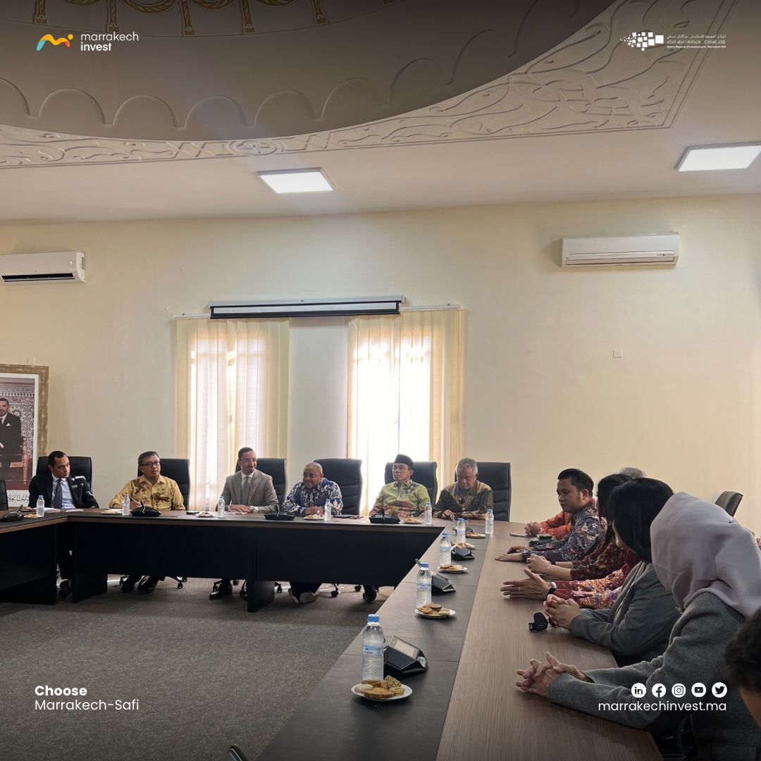 crimarrakechsaf's tweet photo. #Throwback🇲🇦🇮🇩
We were delighted to welcome the #Indonesian #Parliamentary Friendship Group #delegation to the Marrakech-Safi Regional Investment Center.
This exchange was a significant step toward #strengthening the #economic ties between #Morocco and #Indonesia.
#MarrakechSafi https://t.co/aLi6JOJ1MI