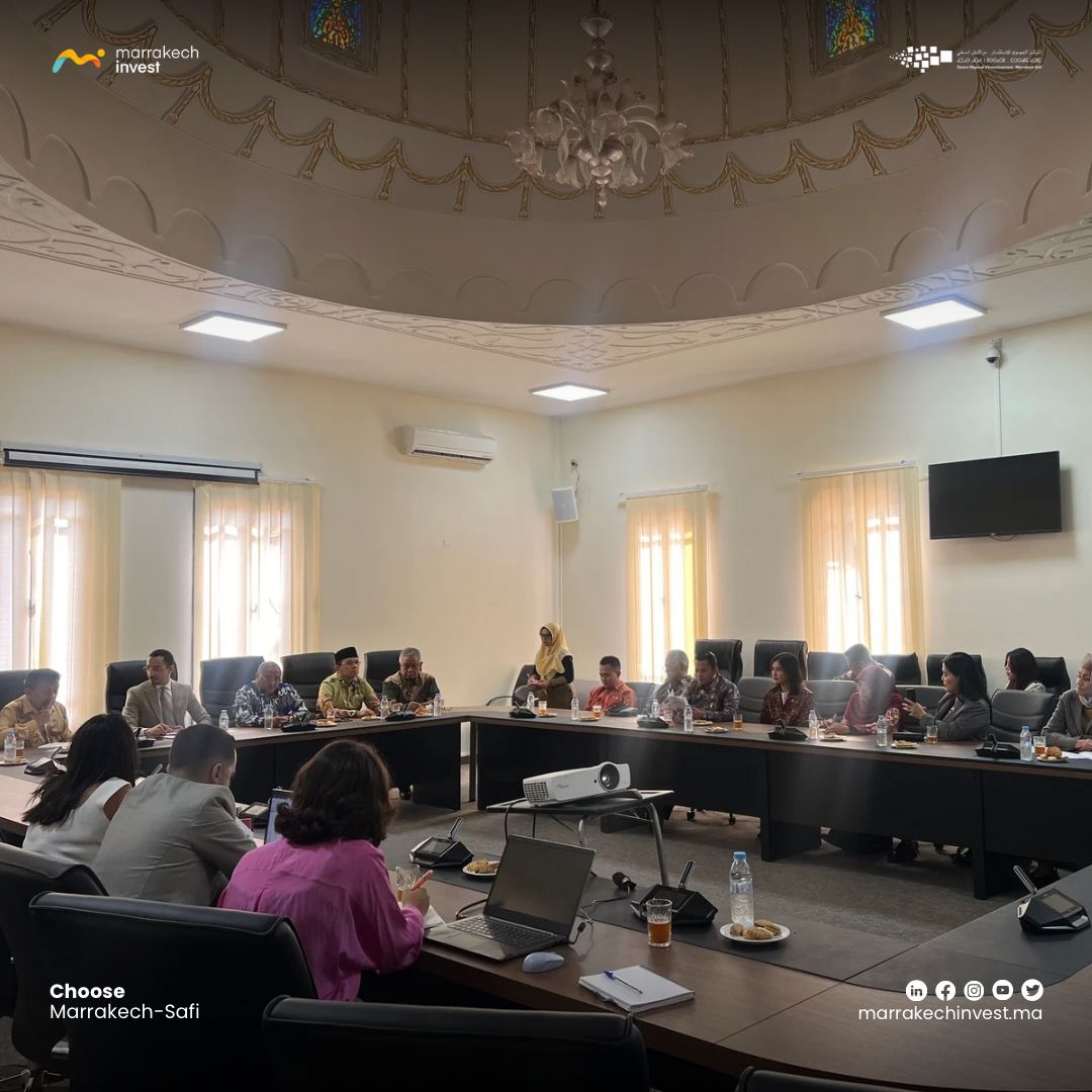 crimarrakechsaf's tweet photo. #Throwback🇲🇦🇮🇩
We were delighted to welcome the #Indonesian #Parliamentary Friendship Group #delegation to the Marrakech-Safi Regional Investment Center.
This exchange was a significant step toward #strengthening the #economic ties between #Morocco and #Indonesia.
#MarrakechSafi https://t.co/aLi6JOJ1MI