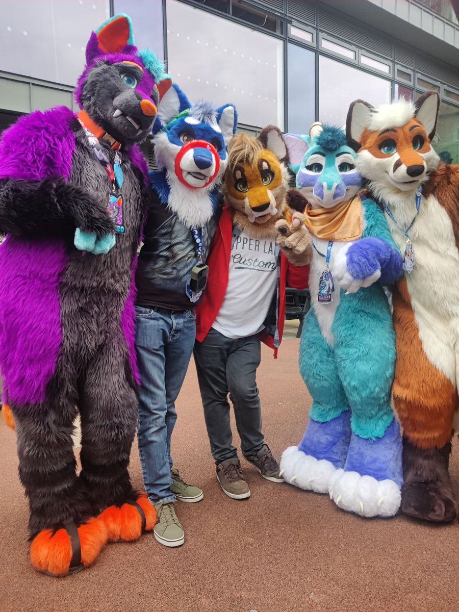 Lapis Wolfe tweet media