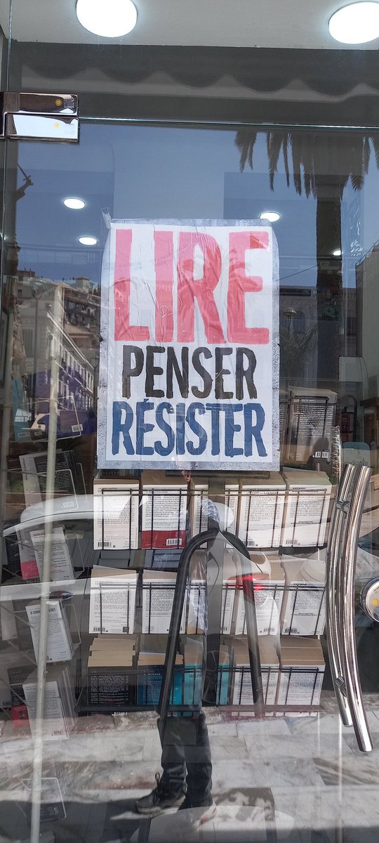 Madjid_SERRAH's tweet image. #Lire #Penser #Résister