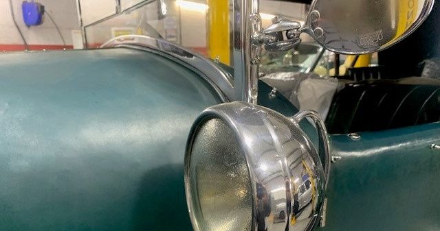 TheRanmoreGroup's tweet photo. This fantastic 1931 Bentley is getting some well-deserved TLC at Ranmore Service & Engineering!
To find out more about the services we offer visit our website https://t.co/RgUf8wbVSu
#VintageCars #Bentley1931 #ClassicCarRestoration #RanmoreGroup https://t.co/MAcD3WrnZz