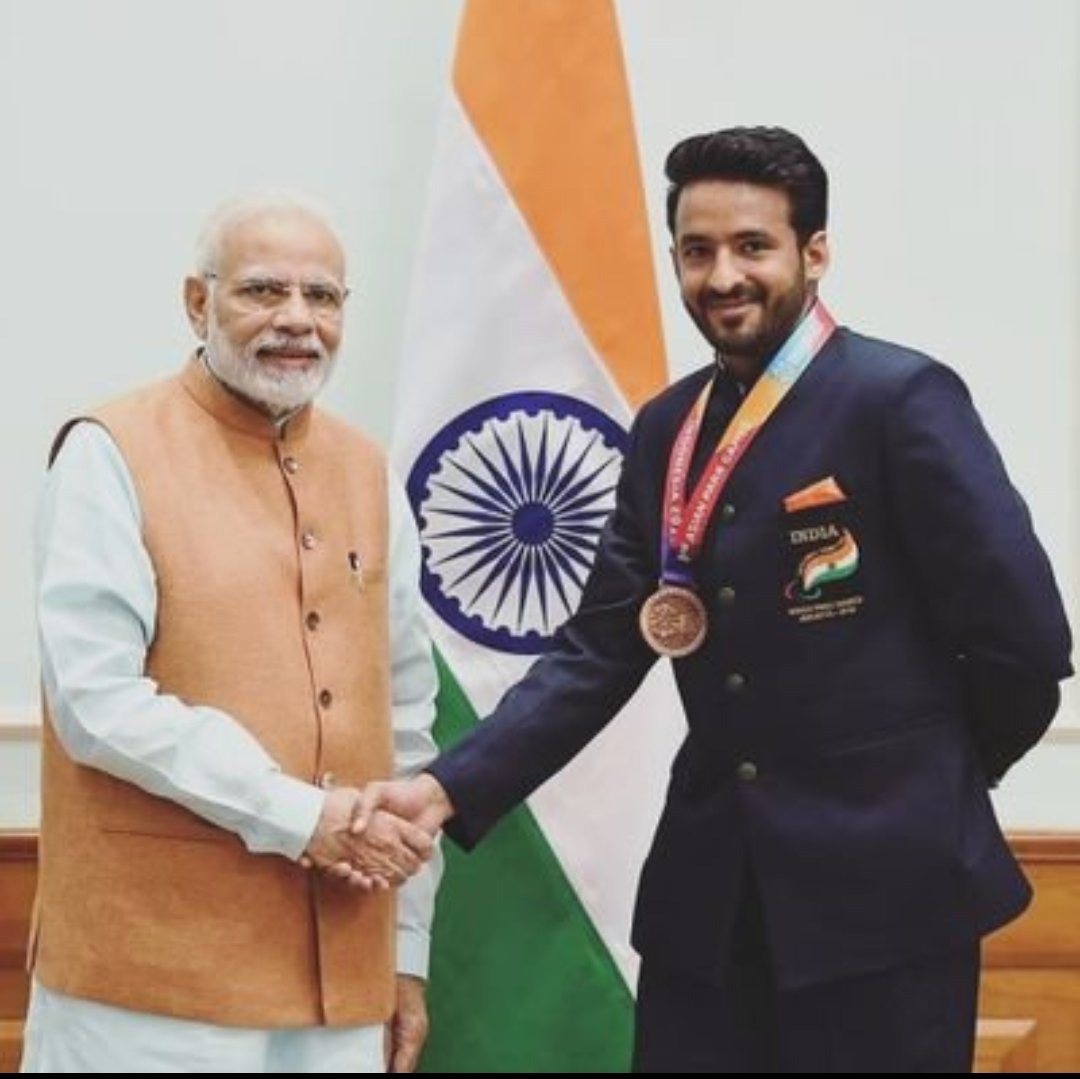 GadanpurSandeep's tweet photo. पेरिस पैरालंपिक्स के 'बैडमिंटन सिंगल्स इवेंट' में भारत के नीतेश कुमार ने गोल्ड मेडल जीता
#neeteshkumar #Paralympics2024 #vaishnodevimata https://t.co/hpQ5E6FQE8