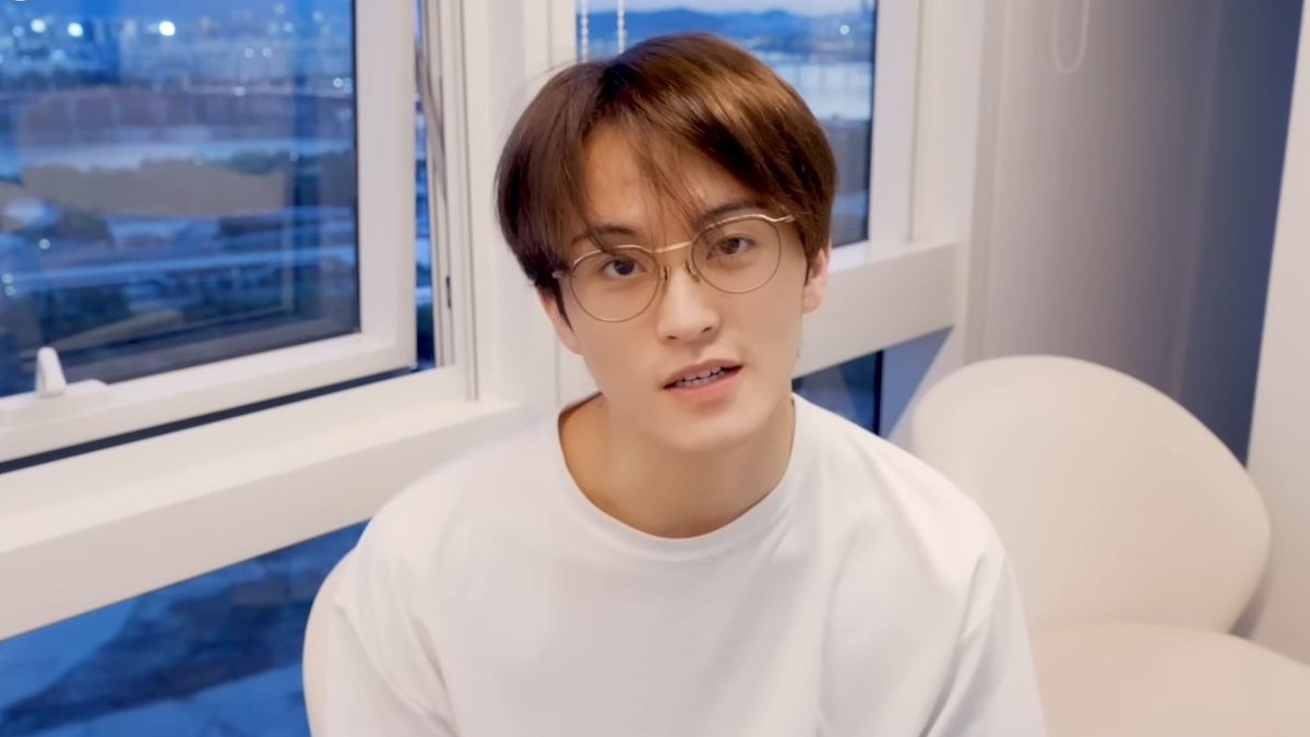 markmoIo's tweet photo. mark lee 🤍 https://t.co/FHbBInmmZc