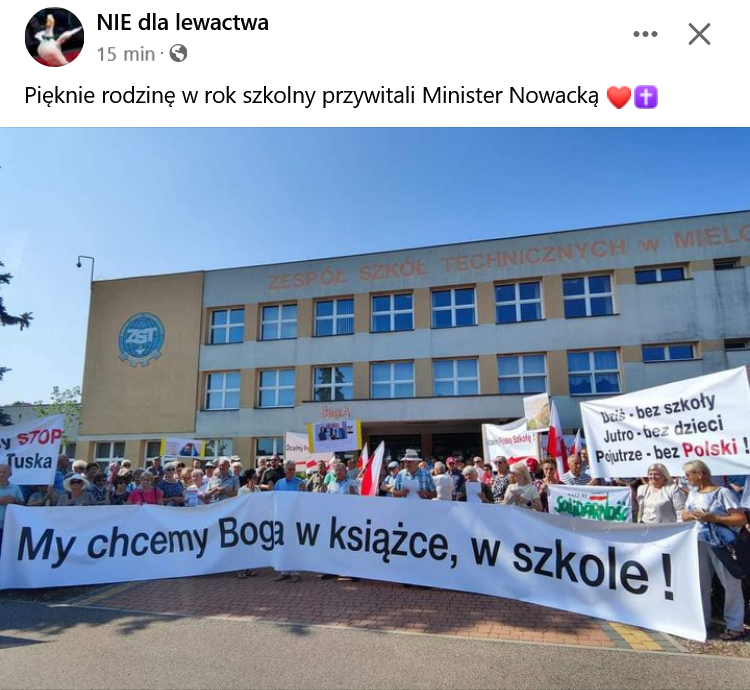 podkarpatka's tweet photo. Z #Facebooka -Nowy Rok Szkolny https://t.co/tOQVDLo0c2