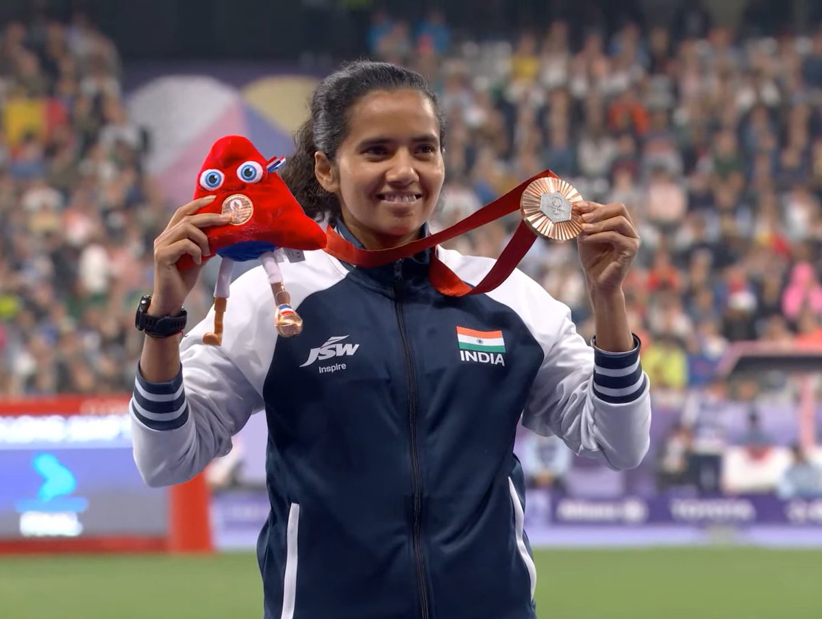 Dchautala's tweet photo. 🎉 Kudos to our amazing Indian para-athletes! 🏅 Nitesh Kumar for clinching Gold in Badminton, 🥈 Yogesh Kathuri#Championsa for earning Silver in Discus Throw, 🥉 Preethi Pal for securing her second Bronze, and 🥈 Nishad Kumar for soaring to Silver in High Jump! Your hard work and spirit inspire the entire nation! 🇮🇳 Keep shining! #Paralympics #IndiaProud