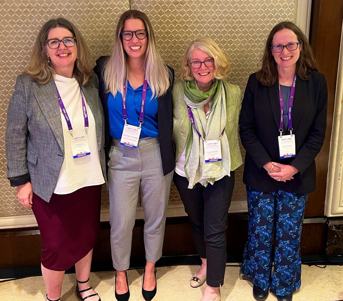 An unexpected reunion of my incredible PhD supervisory team - three women who are absolute powerhouses and global leaders in injury prevention 💪🏼