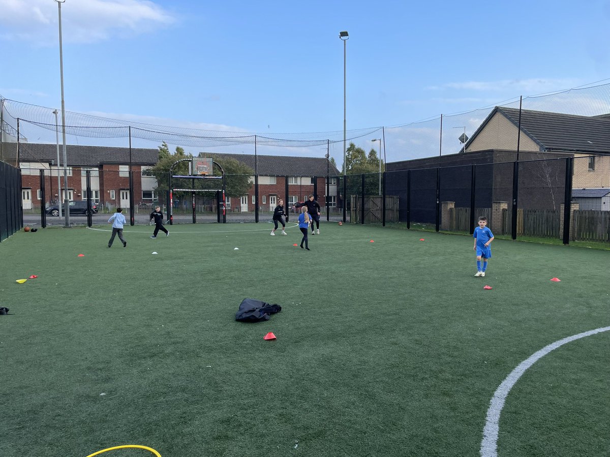 Alistair Neil tweet media