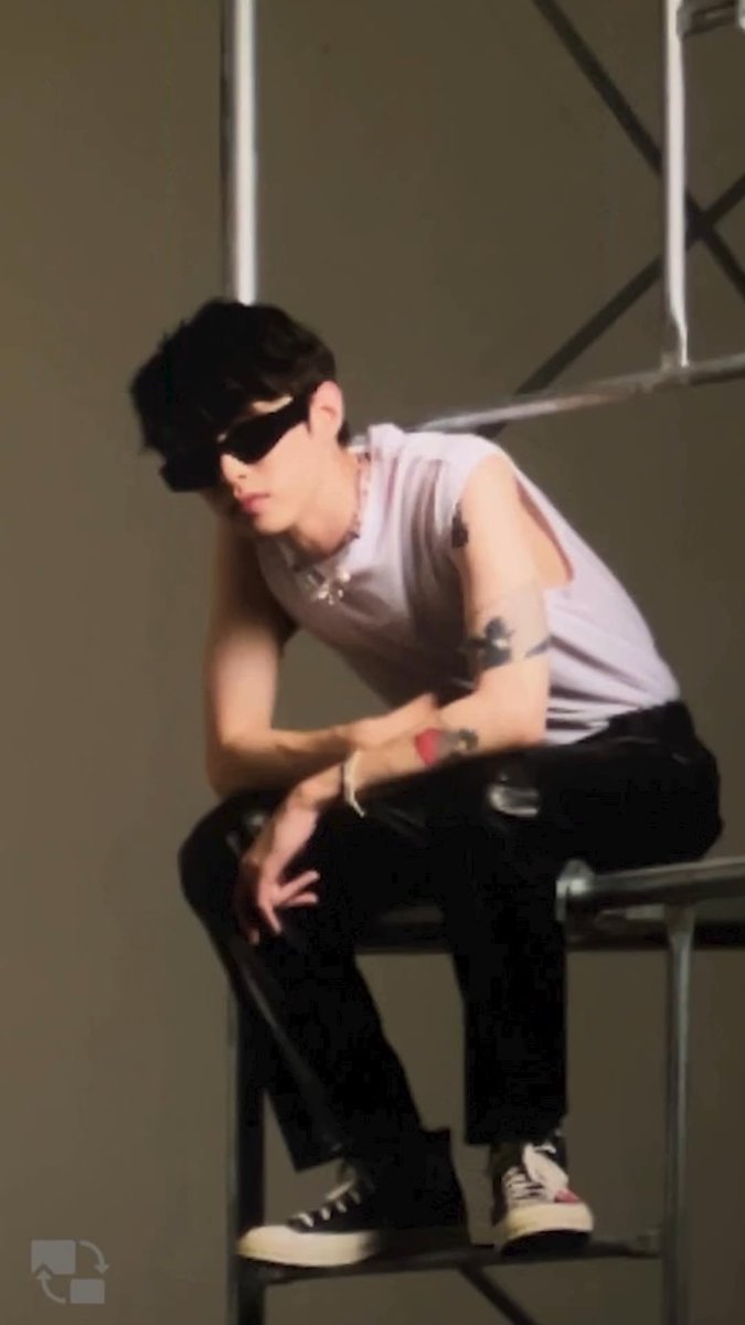 nanndd's tweet photo. PARK JAEHYUNG?!?!?!?!? https://t.co/cWx3w5WWAU