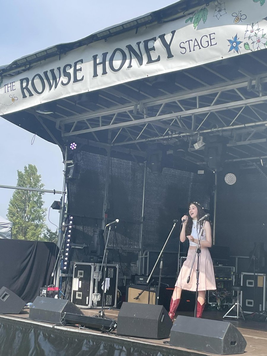 Wallingford School tweet media