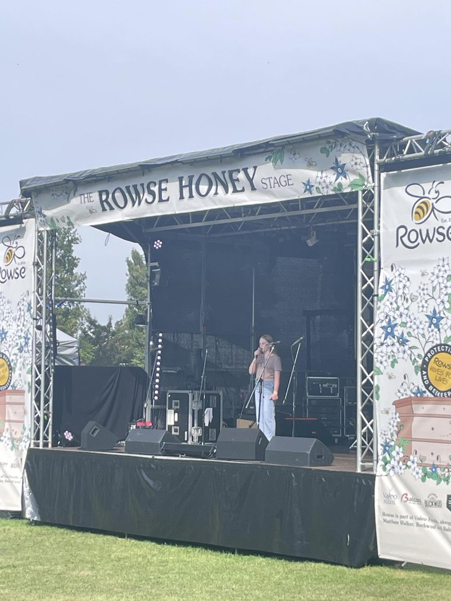 Wallingford School tweet media