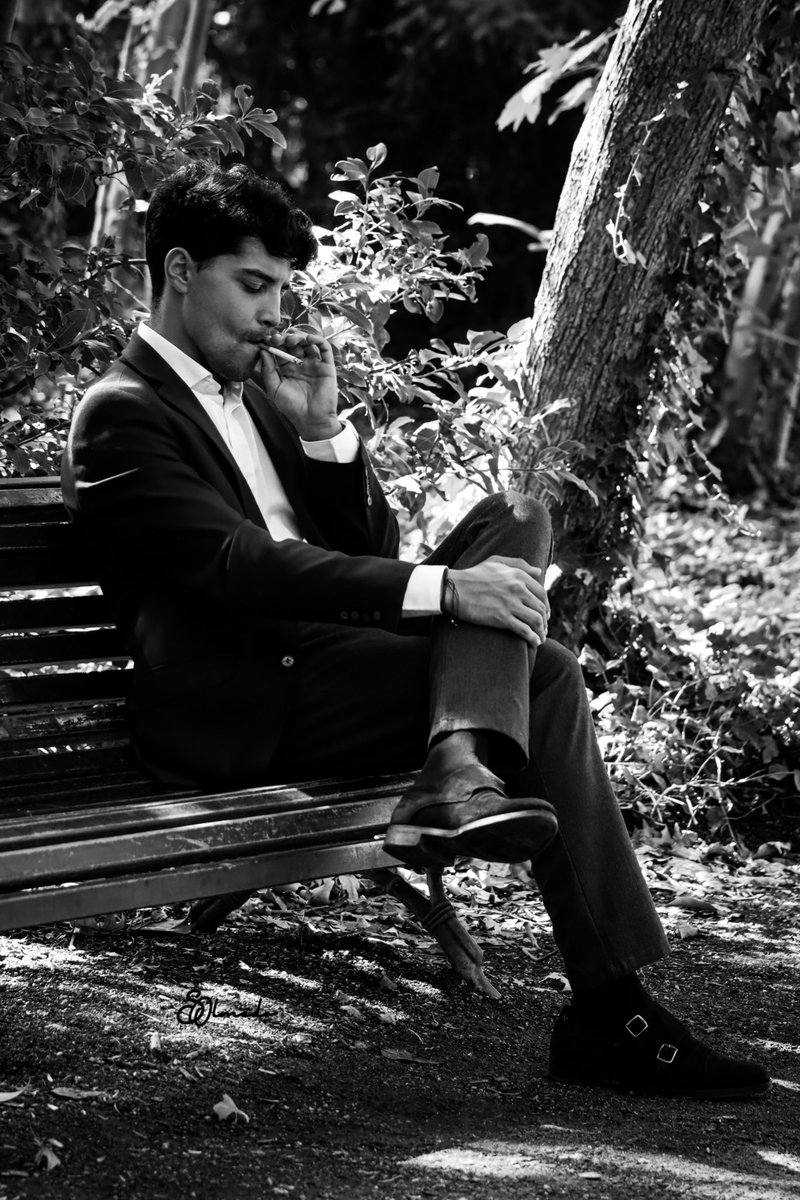 SOlmedo_'s tweet photo. 𝐐𝐮𝐞 𝐃𝐢𝐨𝐬 𝐪𝐮𝐢𝐞𝐫𝐚, 𝐥𝐚 𝐯𝐢𝐝𝐚 𝐥𝐨 𝐩𝐞𝐫𝐦𝐢𝐭𝐚 𝐲 𝐞𝐥 𝐭𝐨𝐫𝐨 𝐥𝐨 𝐫𝐞𝐬𝐩𝐞𝐭𝐞. 𝐏𝐨𝐝𝐞𝐫, 𝐚𝐥𝐠𝐮́𝐧 𝐝𝐢́𝐚, 𝐞𝐬𝐜𝐫𝐢𝐛𝐢𝐫 𝐥𝐚𝐬 𝐩𝐚́𝐠𝐢𝐧𝐚𝐬 𝐠𝐫𝐚𝐧𝐝𝐞𝐬 𝐝𝐞 𝐥𝐚 𝐡𝐢𝐬𝐭𝐨𝐫𝐢𝐚 𝐝𝐞𝐥 𝐭𝐨𝐫𝐞𝐨‧

5 de septiembre
Alternativa de Mario Navas https://t.co/PTzjfg9BdS