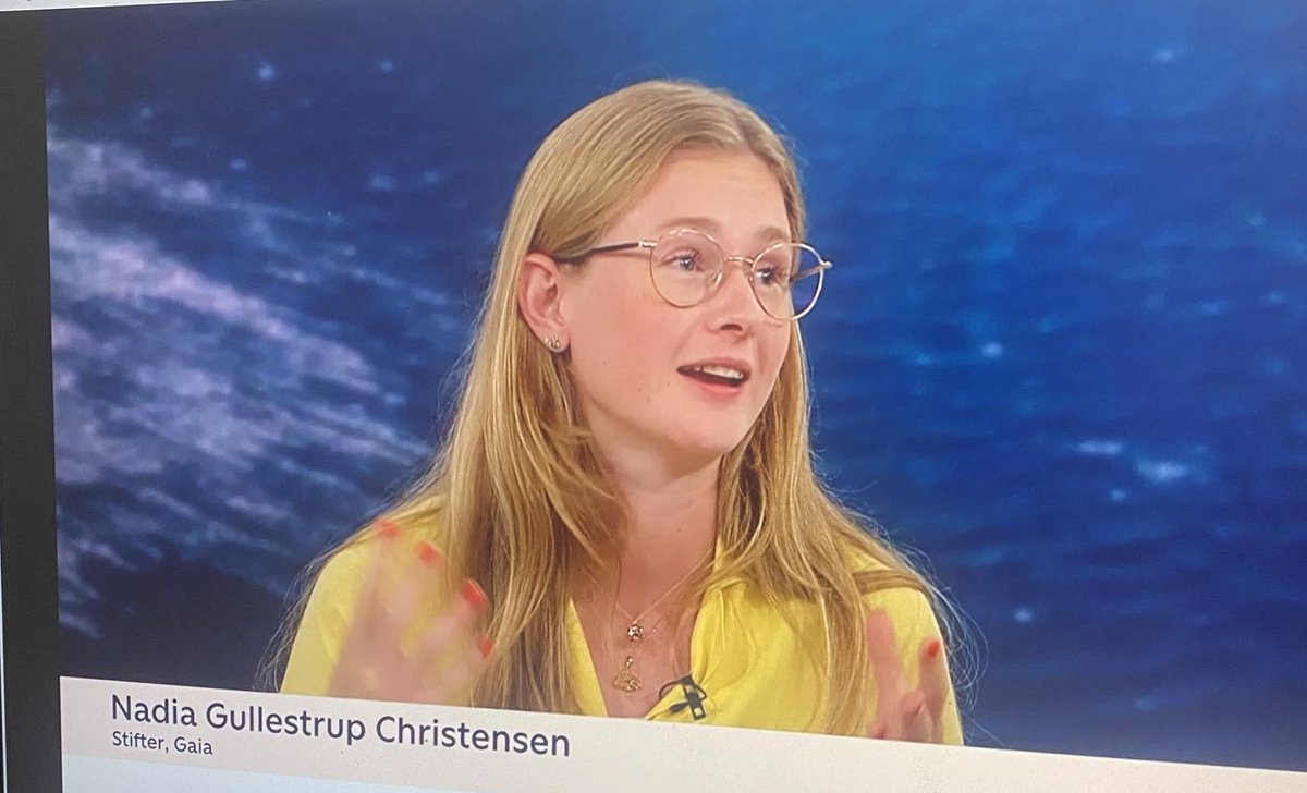 Jeg er kommet fast i News &amp; Co!

Det er efterhånden noget tid siden, at News &amp; Co. spurgte, om jeg vil kommentere på nyderne ca en gang om måneden efter at have været med mere løst. Det er altid en fornøjelse med skarpe medpanelister, så jeg er glad for at kunne fortsætte med det