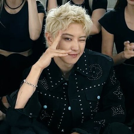 چانیولِ ارای بلک اوت؛ از دنیای وبتون ها اومده بیرون..🫠

#CHANYEOL #찬열
<a href="/weareoneEXO/">EXO</a> ׅ