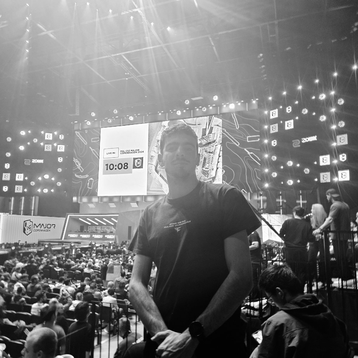HLTV Awards (@hltvawards) on Twitter photo HLTV Awards Golden Ticket winner has been decided 🎟️
It's a big Counter-Strike (and FaZe) fan and HLTV Confirmed regular viewer <a href="/flash1911/">Stavros Spyrou</a>, who has attended the first CS2 Major and spent 5k hours across different versions of the game
See you soon in Belgrade, Stavros 👋 HLTV Awards Golden Ticket winner has been decided 🎟️
It's a big Counter-Strike (and FaZe) fan and HLTV Confirmed regular viewer <a href="/flash1911/">Stavros Spyrou</a>, who has attended the first CS2 Major and spent 5k hours across different versions of the game
See you soon in Belgrade, Stavros 👋