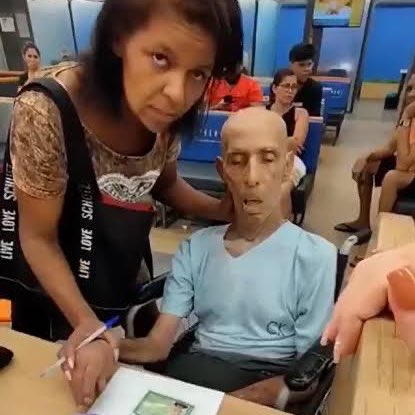 JoaquinTeixeira's tweet image. Jornalistas pedindo pro Alexandre de Moraes tirar o tuiter da tomada: