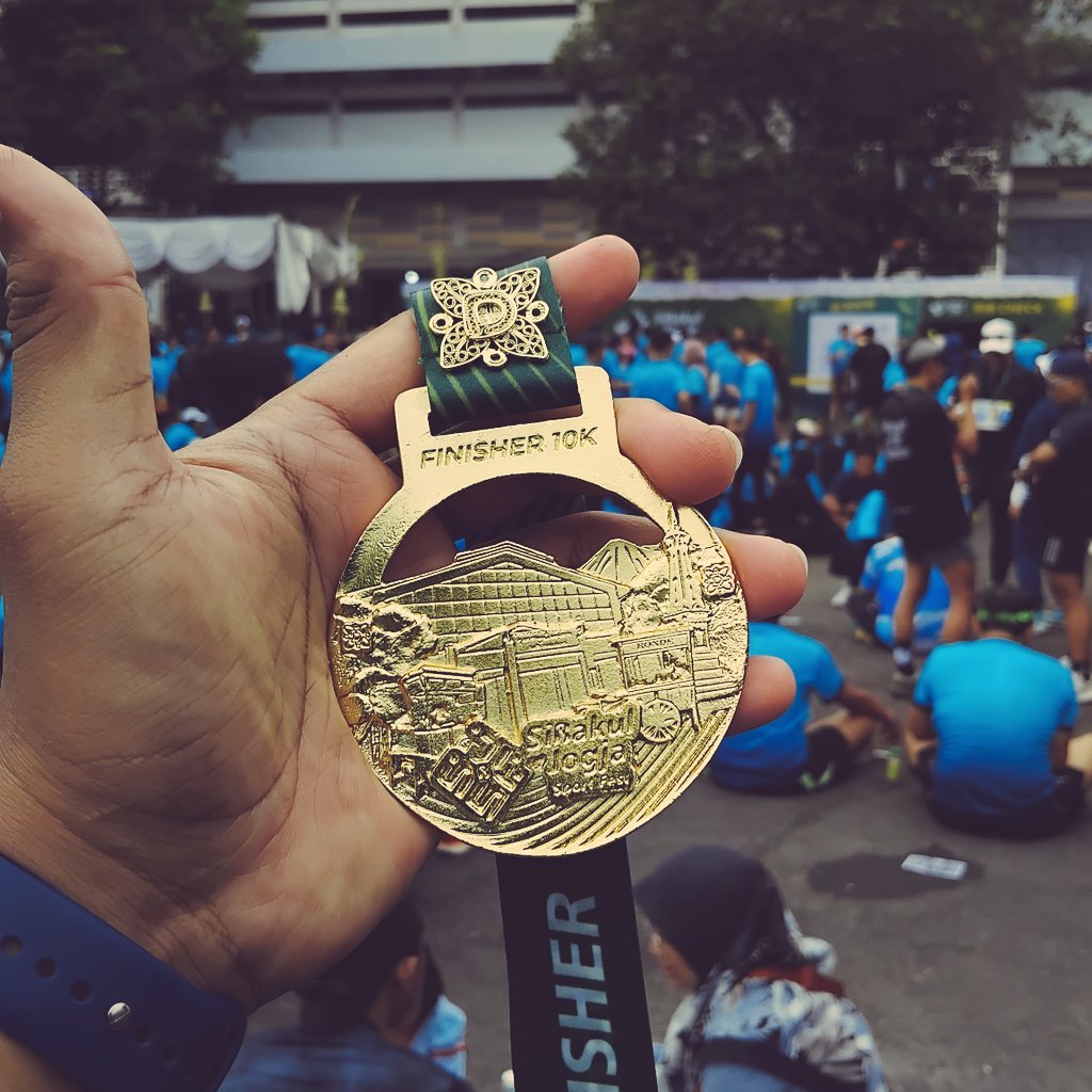 RobbyAmad's tweet photo. Finisher 10k
Sibakul Jogja Sport Fest 😁

#lari #RUN #istimewa #10km #happy https://t.co/yYylsrJQiM