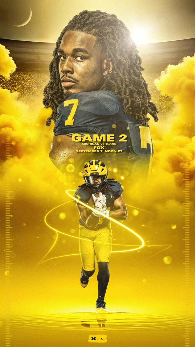 UMichFootball's tweet photo. 🟡 Top-10 matchup on deck! 🟡

#GoBlue https://t.co/FPb79QyRvK