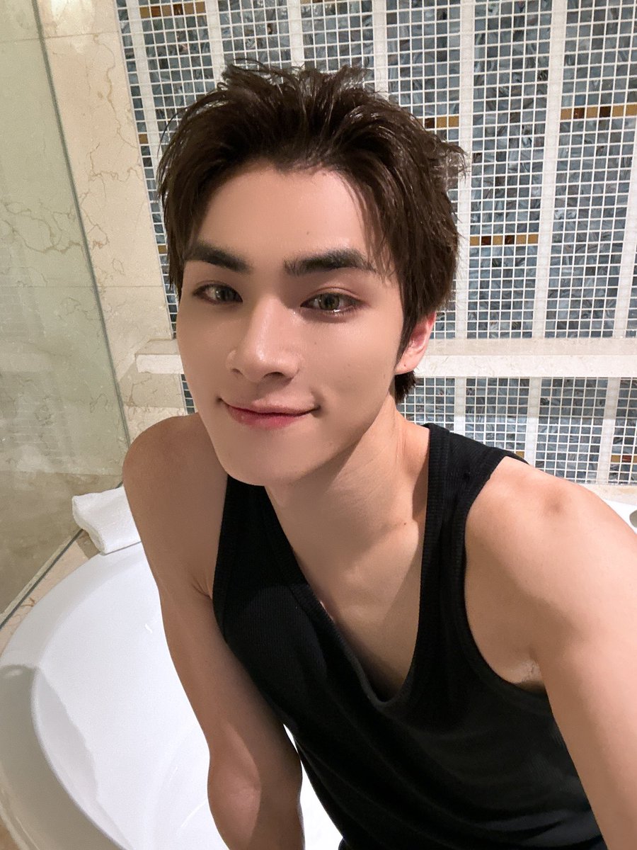 Guess what am i going to do (wrong answer only)