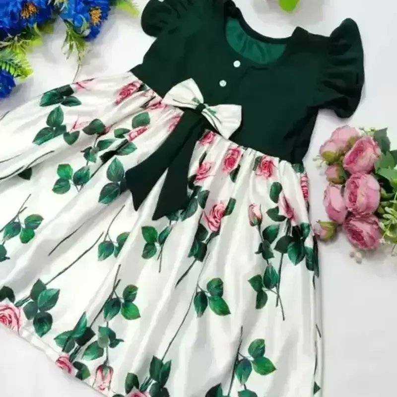 ebuyto's tweet photo. #GreenSatinFrock #Fashionista #OOTD https://t.co/EZOv5VRcoJ