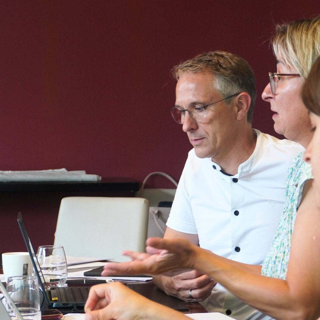 FENSorg's tweet photo. 🚀 The #FENS Committee for Higher #Education and #Training (CHET) met in Brussels to plan next year's activities! 🧠

Thank you to CHET Chair, members and staff for their commitment to #neuroscience education! 🎓🌍
@SchubiNeuro @Kardoy @mfenckova @karagogeos @mihaela_vincze https://t.co/K28qTIk3Y1